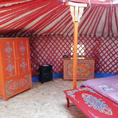 Yourte mongole véritable Montcaret Esterno foto